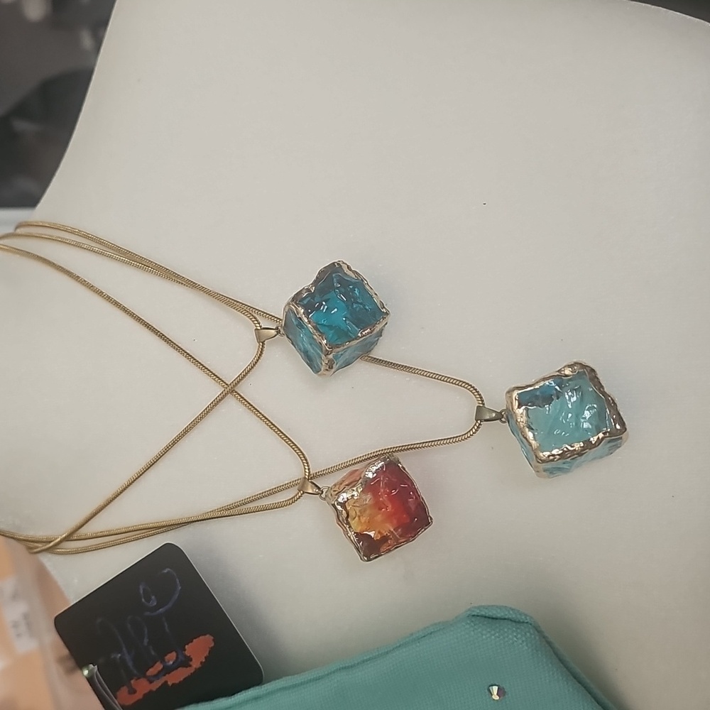 Blue Ice "Cubella" Crystal Untamed Elements Tangle-free Gold Necklace - Picture 5 of 7